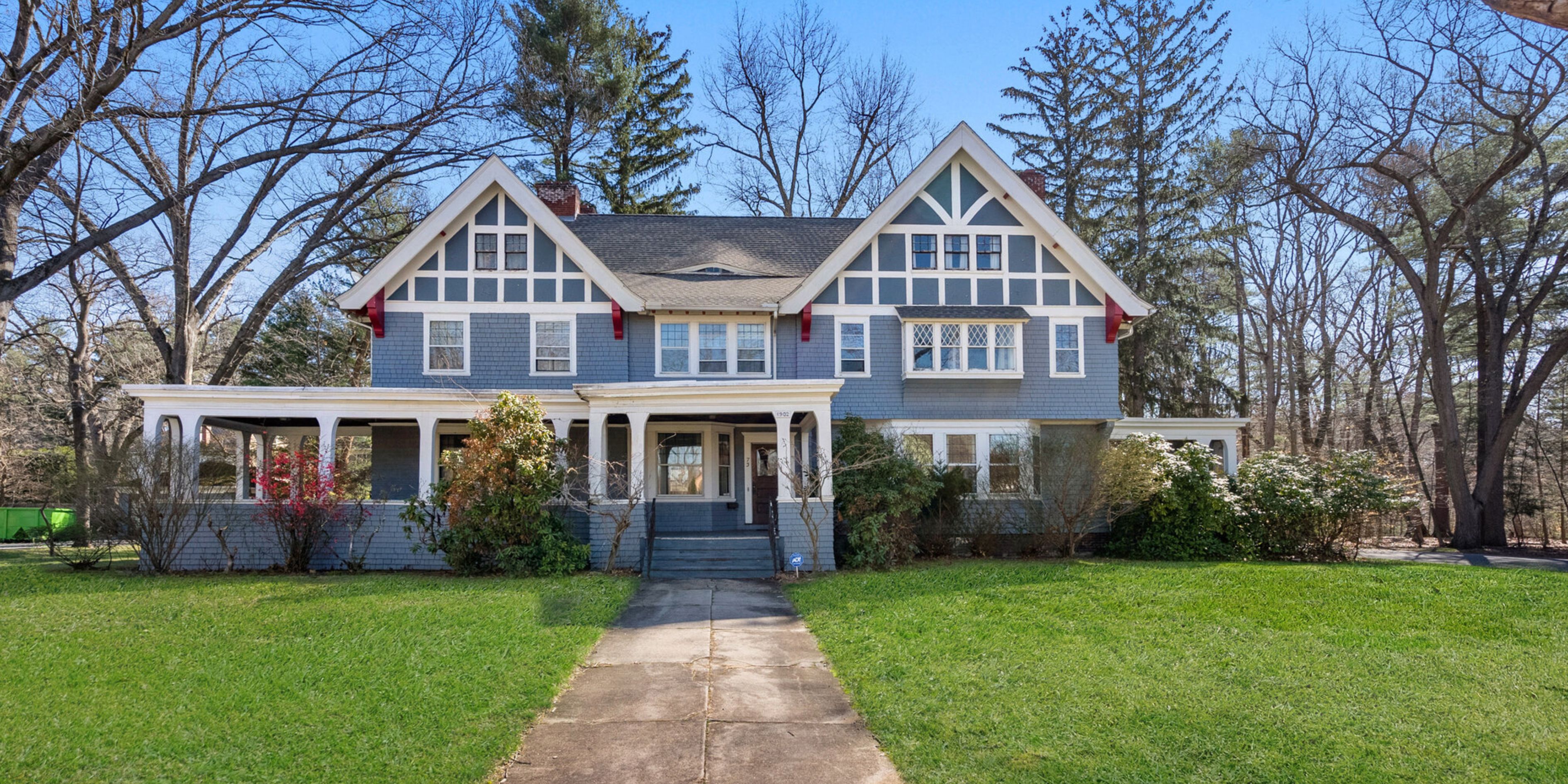 Credit Score Needed to Buy a Home in Nebraska